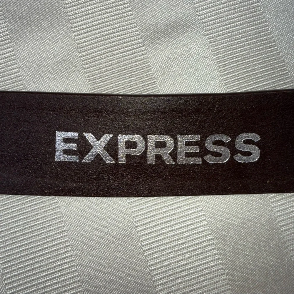 EXPRESS Genuine Italian Leather Embossed Belt Bronze Floral Hinged Buckle Size M